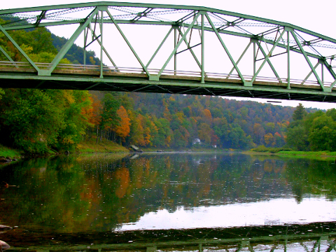 Delaware River in fall